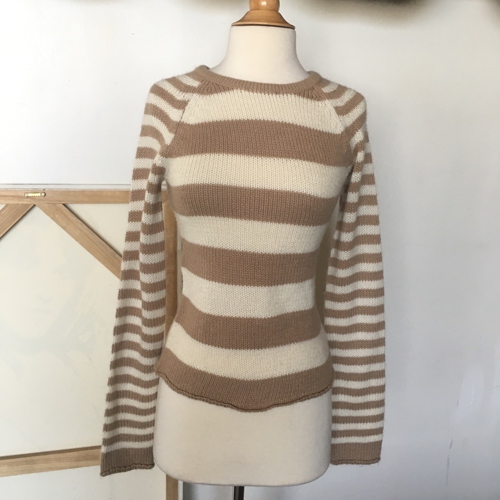 Grane Crewneck Sweater